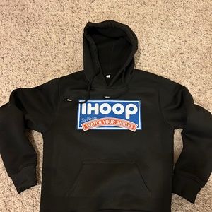 Youth sz M like new IHOOP hoodie